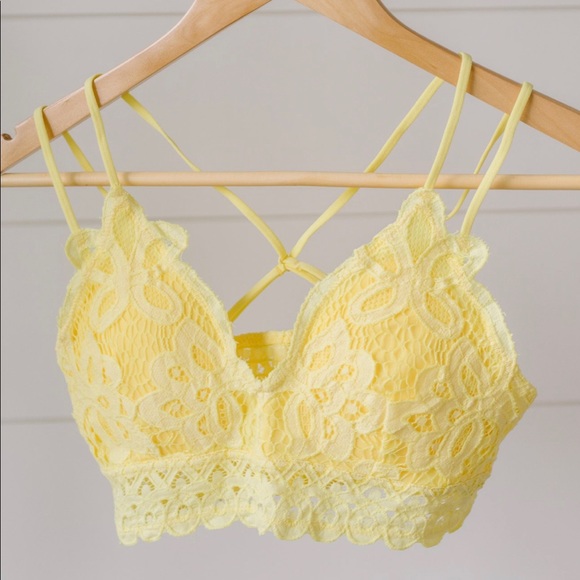 Let’s Layer in Bralette in Banana - Picture 3 of 8